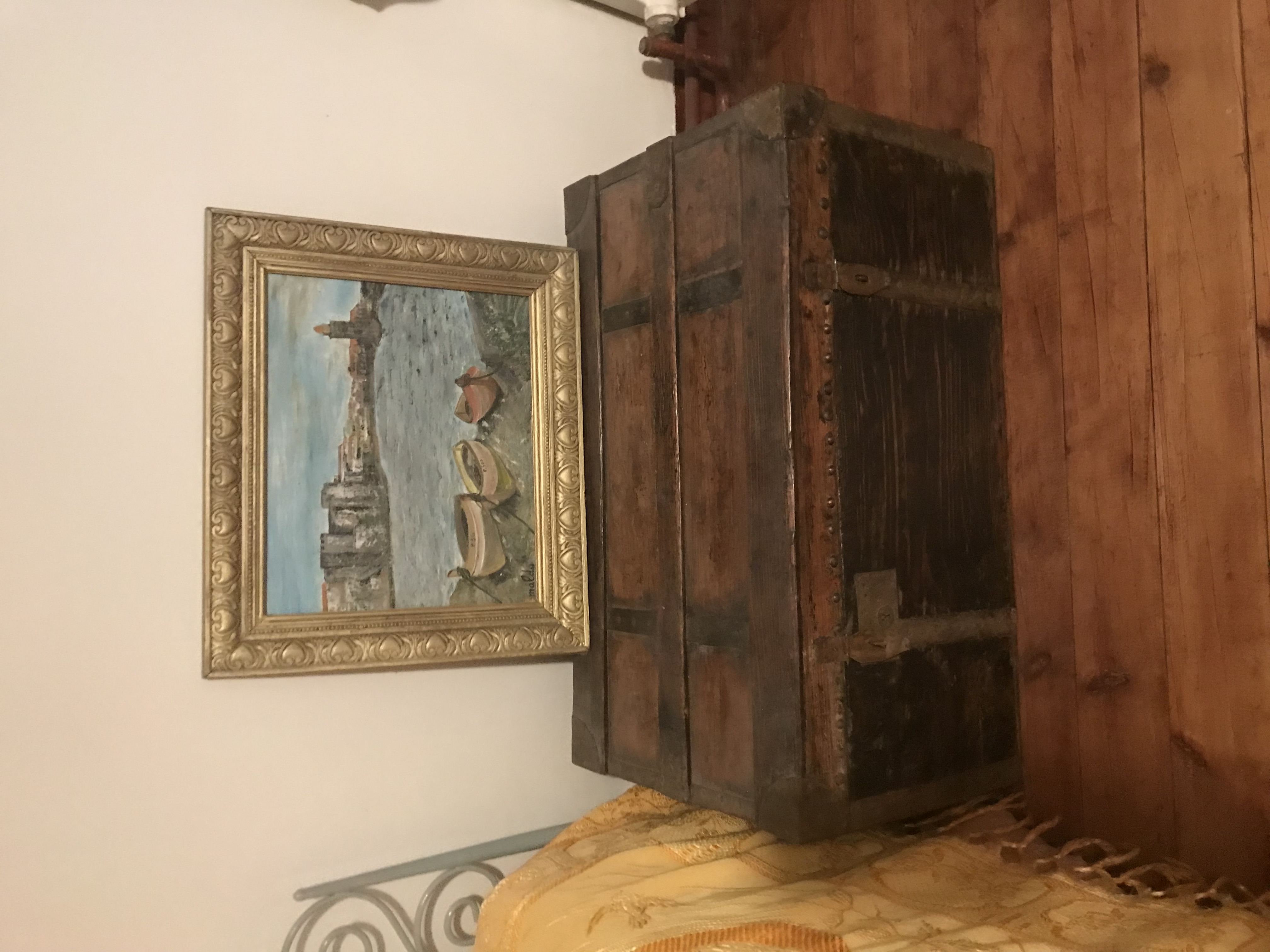 Coffre 1er Droite.jpg